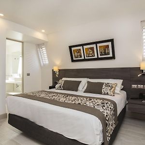 Unique Room